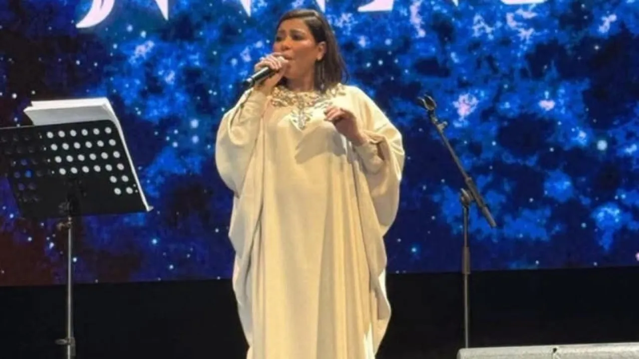 طبيب شيرين يكشف تفاصيل جديدة غنت 23 أغنية بصوتها في موازين