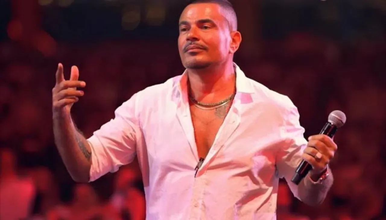 عمرو دياب يقدّم ابتدينا للمرة الأولى على مسرح جدة