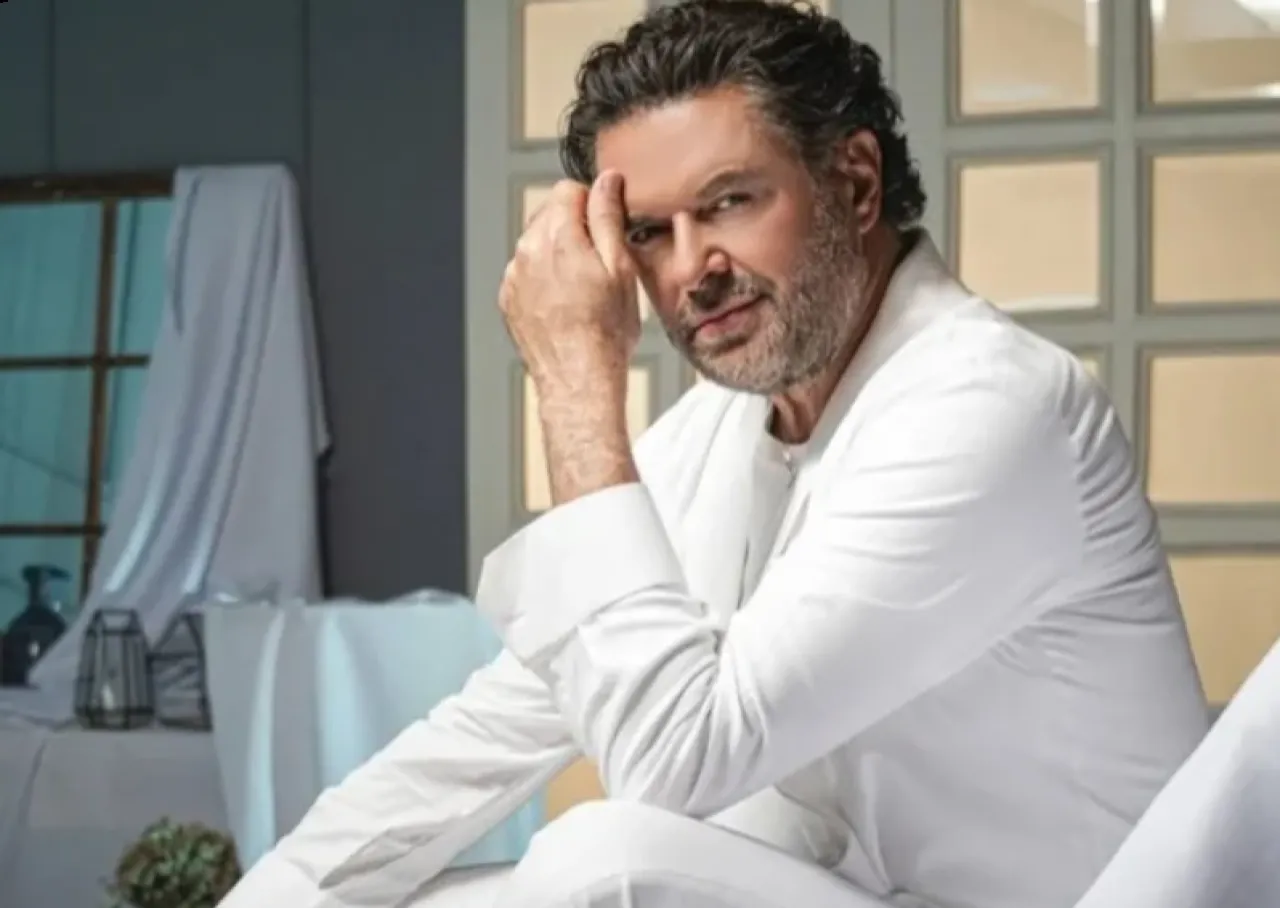 راغب علامة يكشف تفاصيل التحقيق معه بسبب مكالمة عن حسن نصر الله