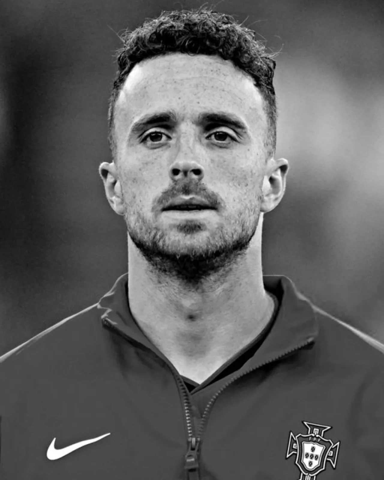 وفاة نجم نادي ليفربول دييغو جوتا بحادث سير مروع