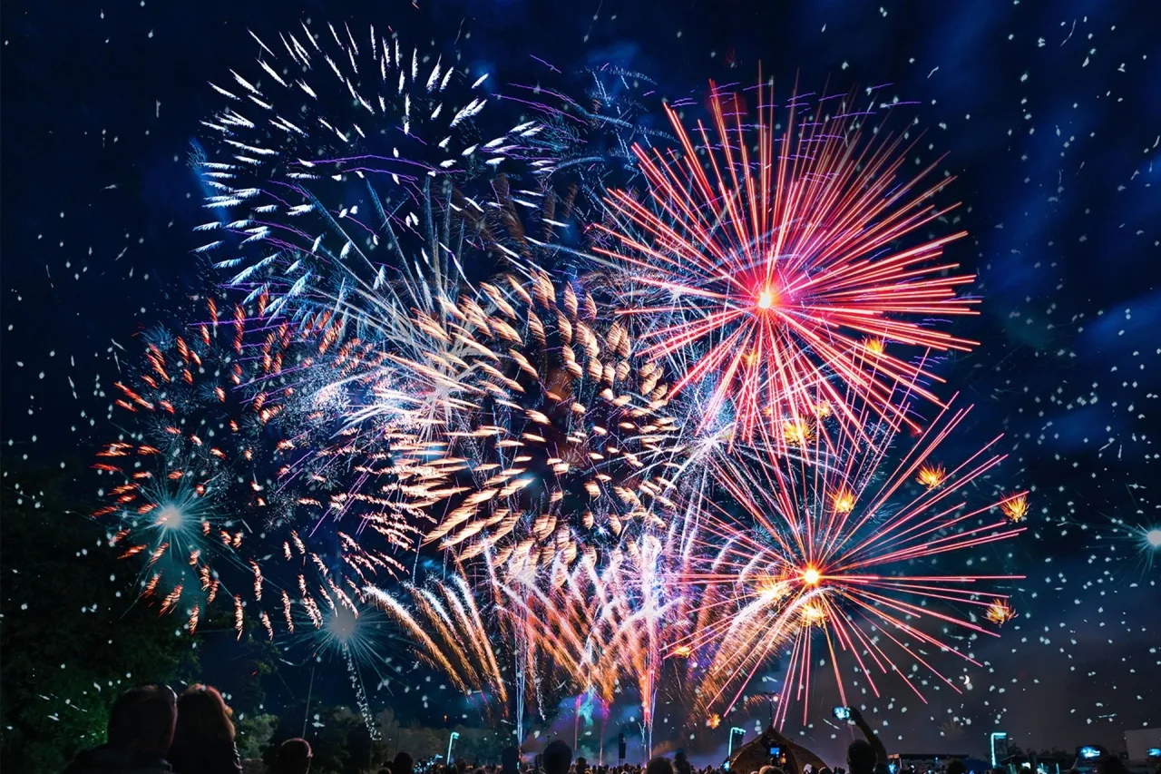 دراسة تحذر من خطر خفي للألعاب النارية على الصحة العامة