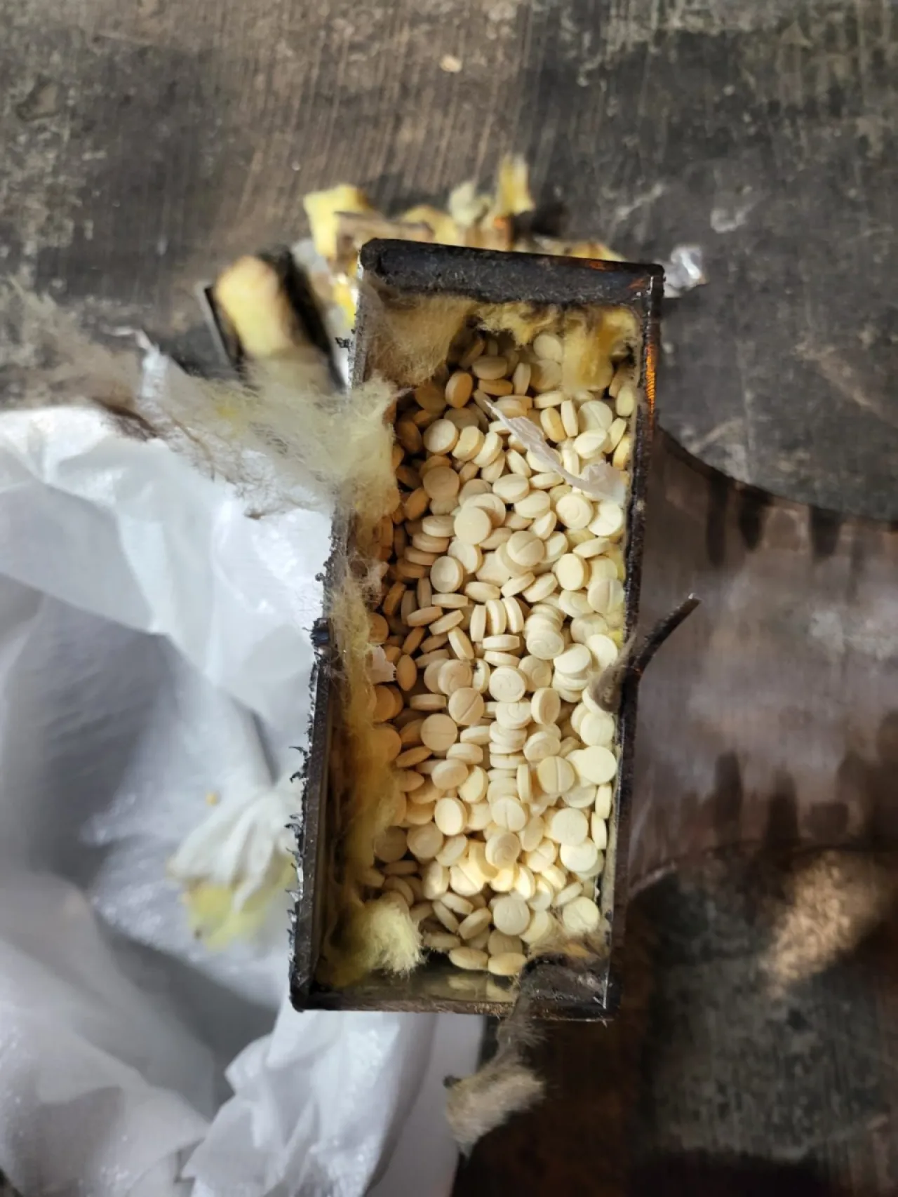 إدارة مكافحة المخدرات تحبط تهريب 150 ألف حبّة مخدرة عبر حدود جابر