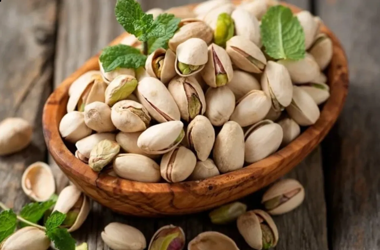 تناول الفستق ليلاً يفيد حالة ما قبل السكري