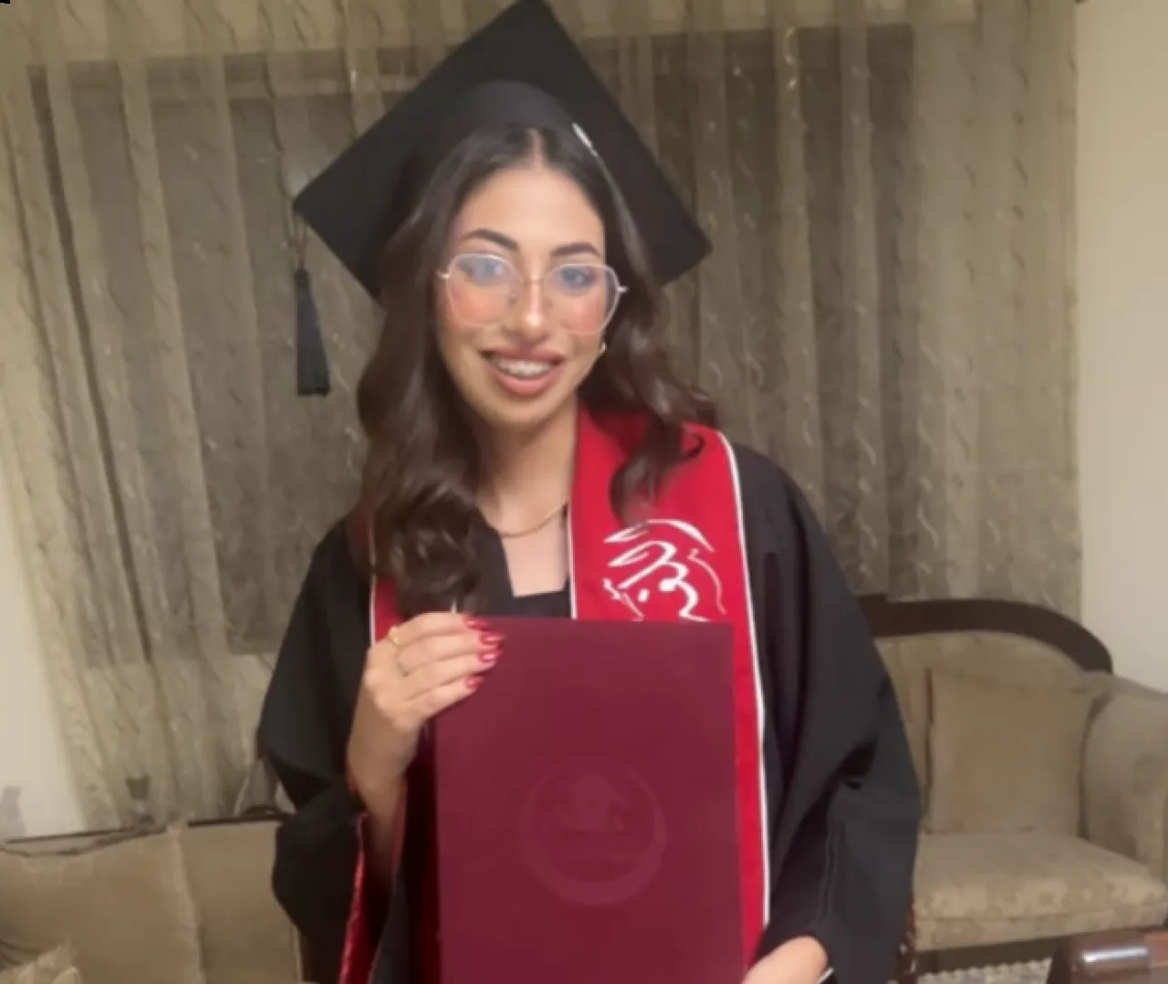 تهنئة لـ سارة نصار الهلسة