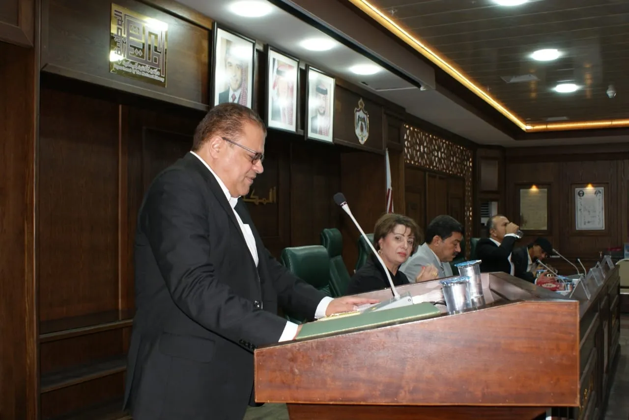 حفل اشهار كتاب كونوا مع الصادقين لمهند أبو فلاح