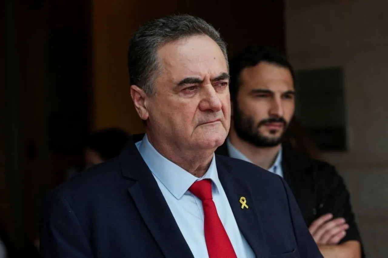 وزير الدفاع الإسرائيلي سنضرب إيران مجددا إذا هددتنا