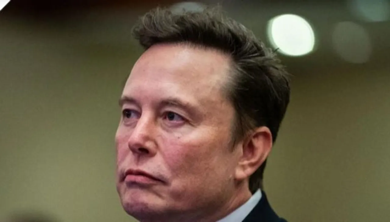 xAI تعتذر عن سلوك Grok