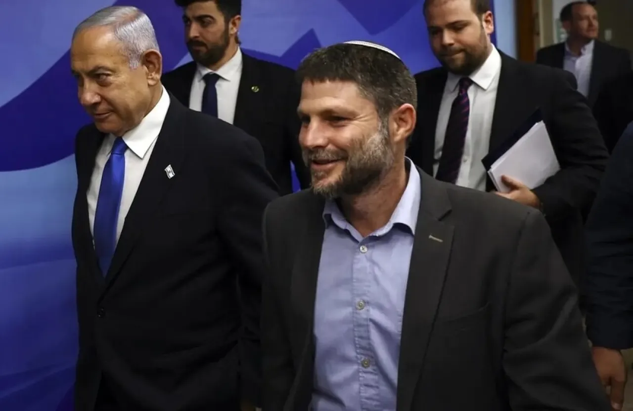 تقرير عبري نتنياهو يعد سموتريتش باستئناف الحرب بعد الهدنة