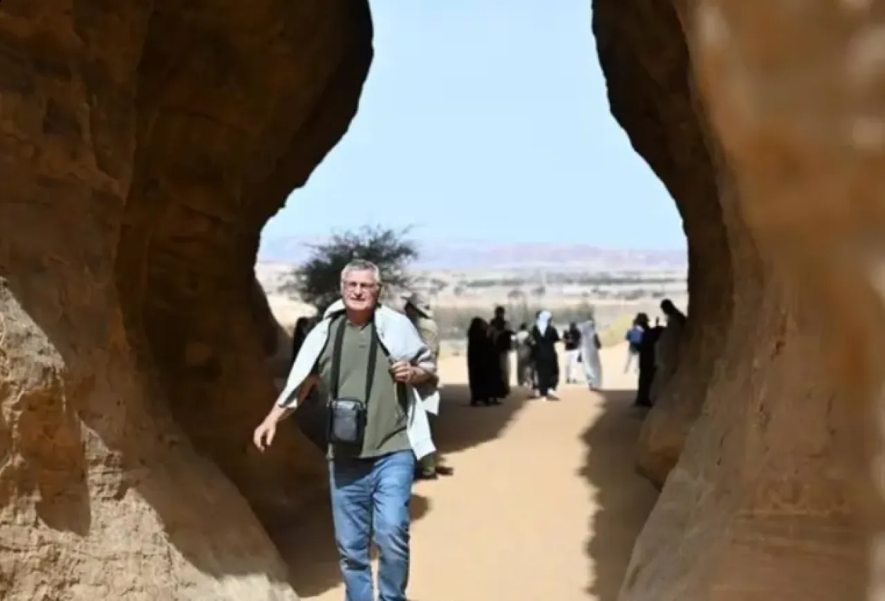 10 Factors That Enhanced the Growth of International Tourist Revenues in Saudi Arabia by 2025