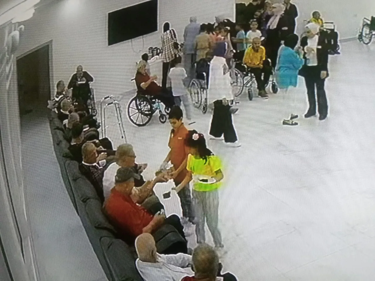 الأَسرة البيضاء تقيم عدداً من الأنشطة الترفيهية