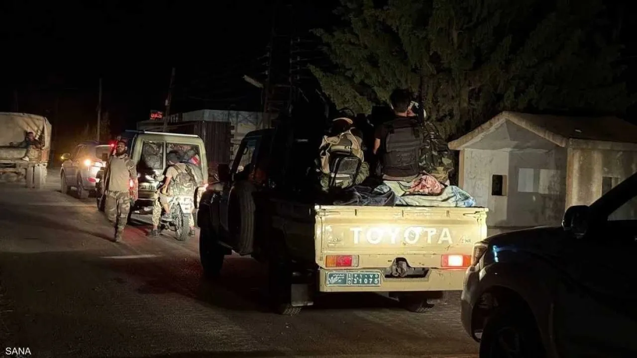 سورية بدء انسحاب الجيش من السويداء تطبيقًا للاتفاق مع مشايخ الدروز