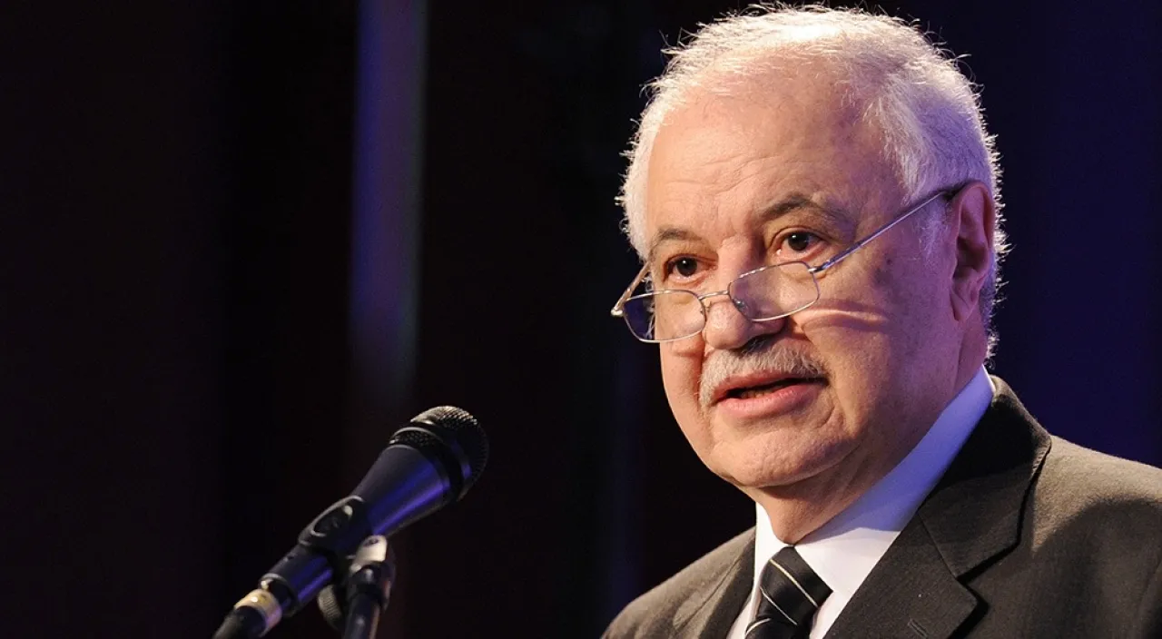 طلال أبو غزالة  حزنت على رحيل الأسد وأحداث صيدنايا مفبركة