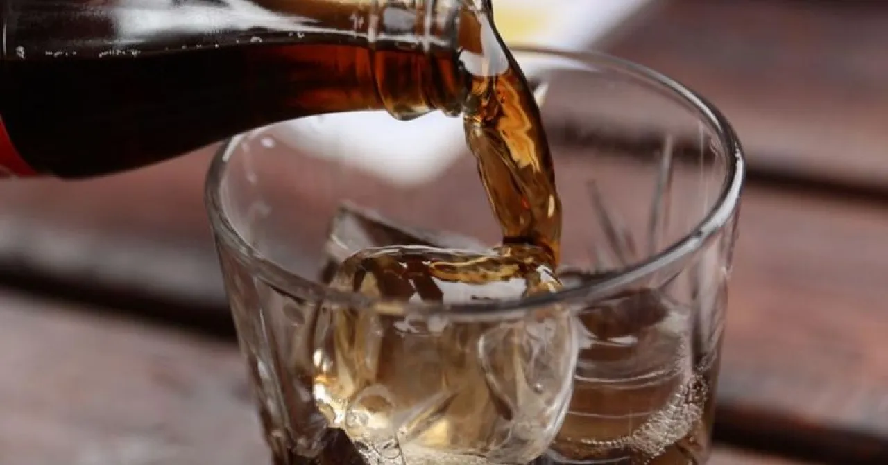 دراسة مشروبات الكوكا الدايت تسرّع البلوغ المبكر لدى الأطفال