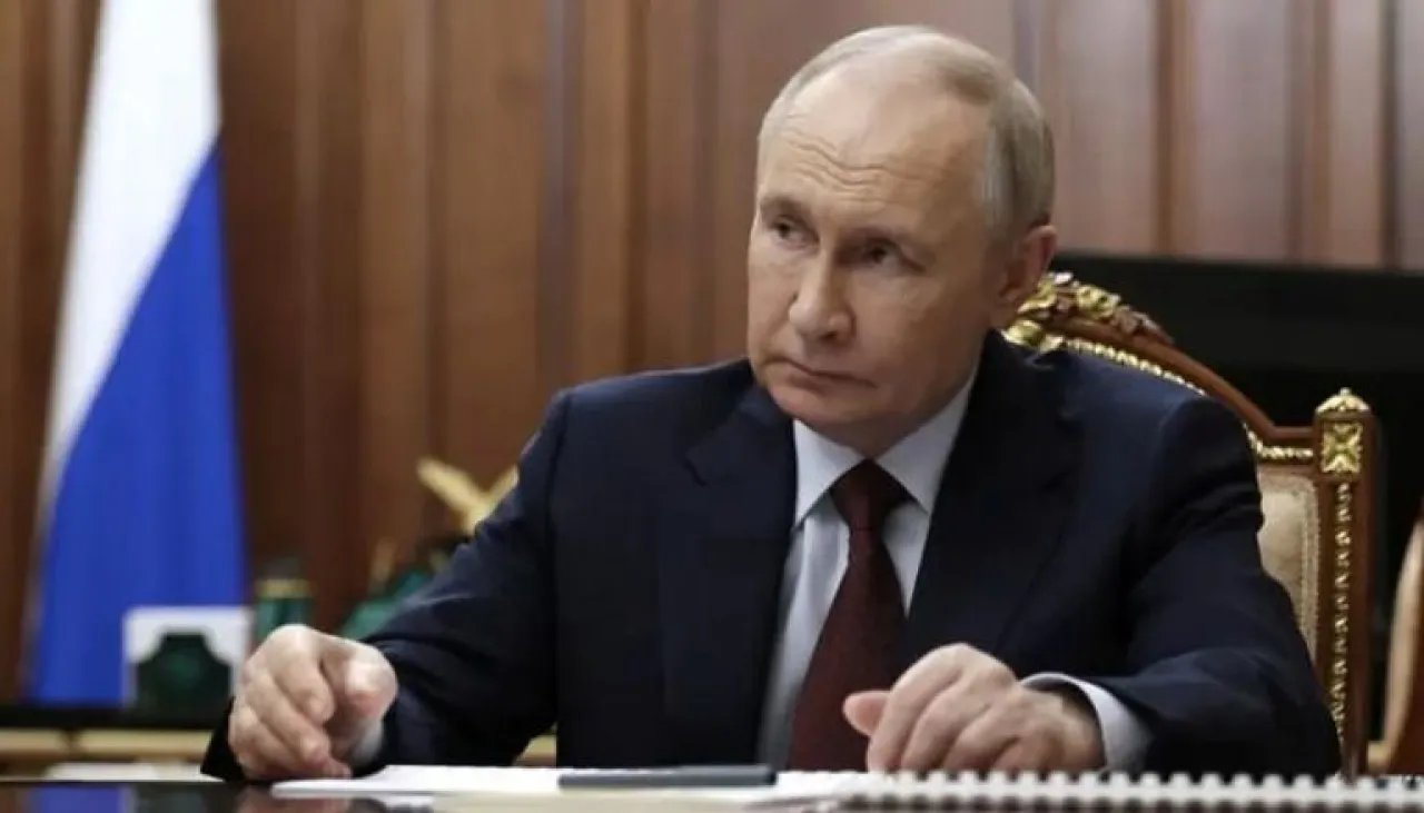 هل رفض بوتين منصب الرئاسة