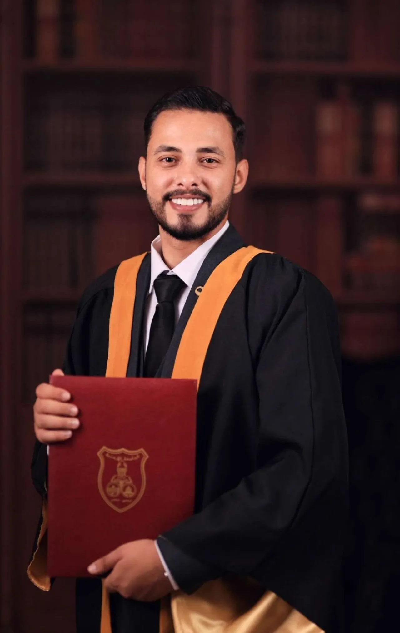 يوسف سائد يونس الطراونة  مبارك التخرج