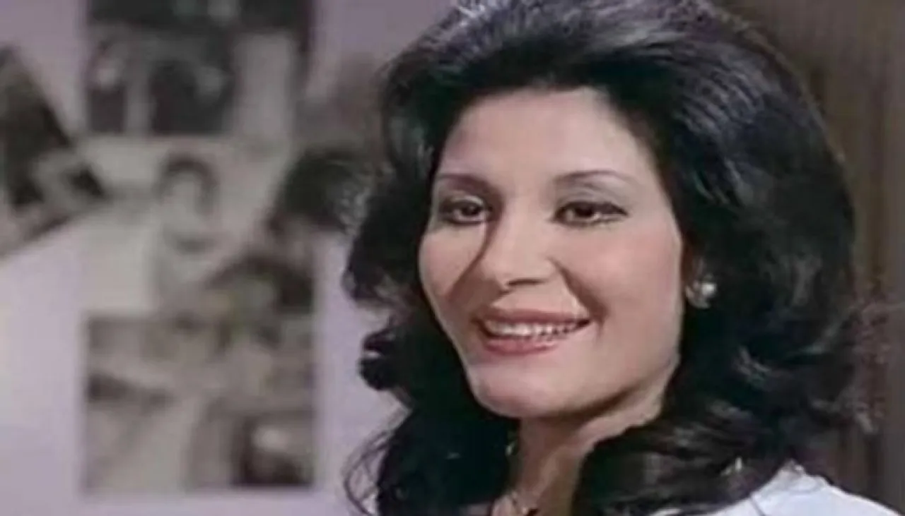 اتهمت بحرق سيارته هل تزوجت زيزي مصطفى من محمود غبد العزيز