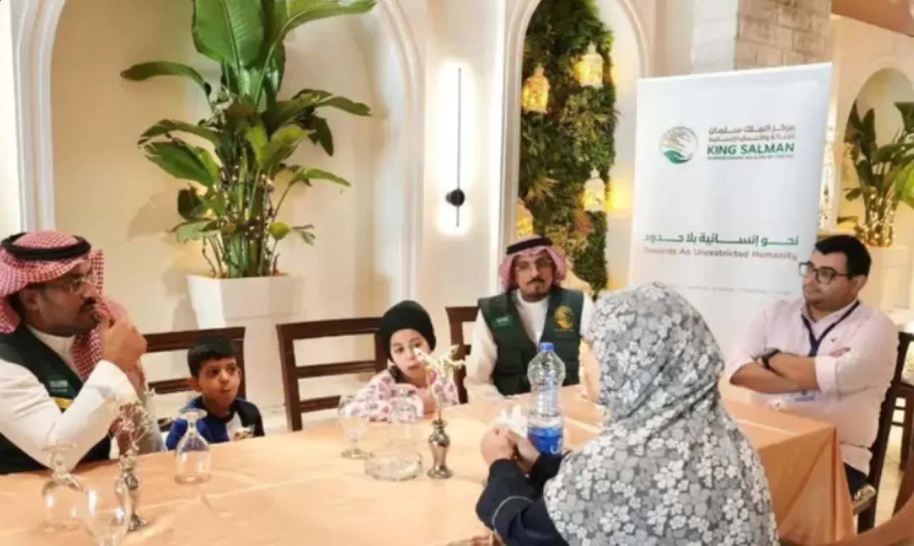 مركز الملك سلمان للإغاثة ينقذ طفلة فلسطينية مصابة بورم دماغي