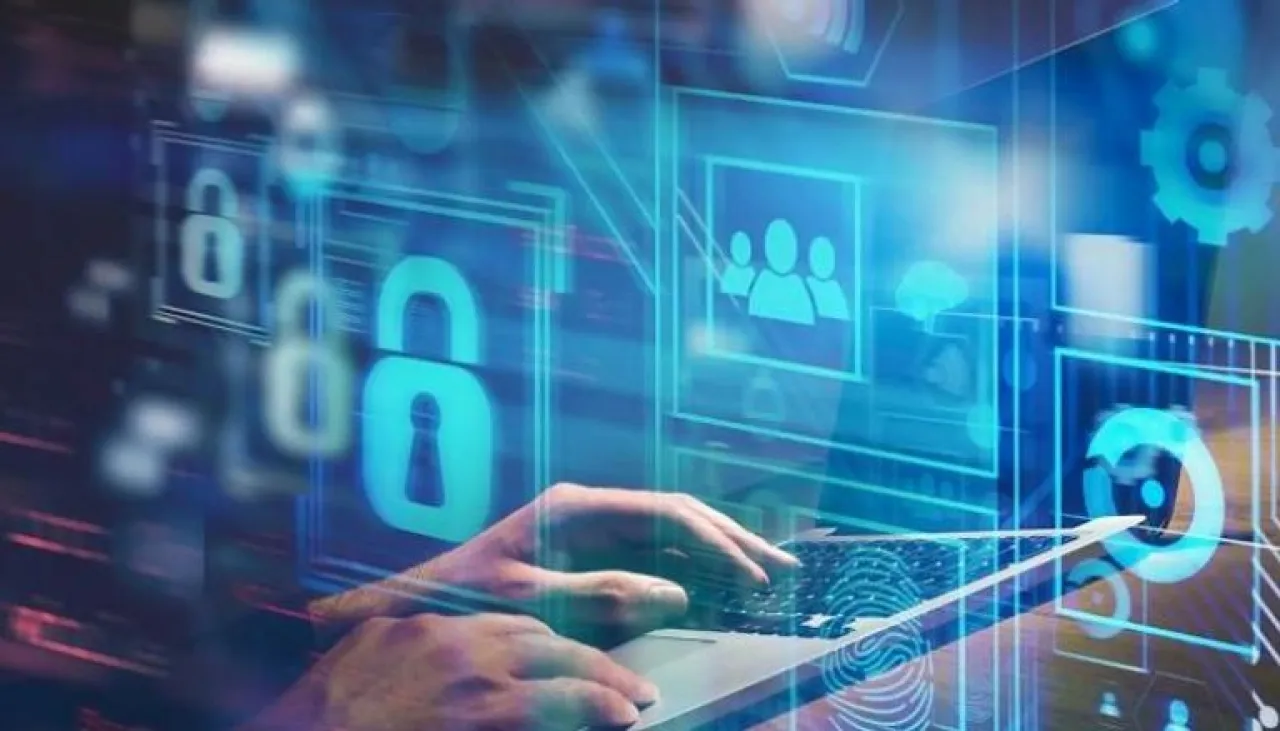 اختراقات رقمية تهز فرنسا 11 مليون حساب مسرّب خلال 3 أشهر