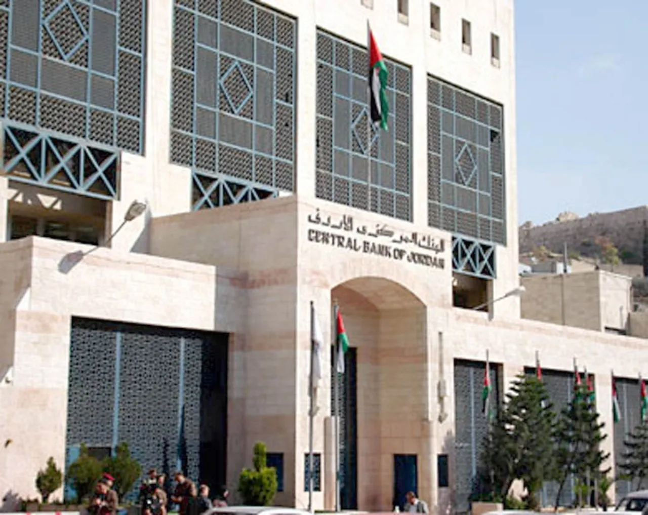 17 Billion Dinars via Instant Payment and 84 Electronic Transactions in Jordan for 2024
