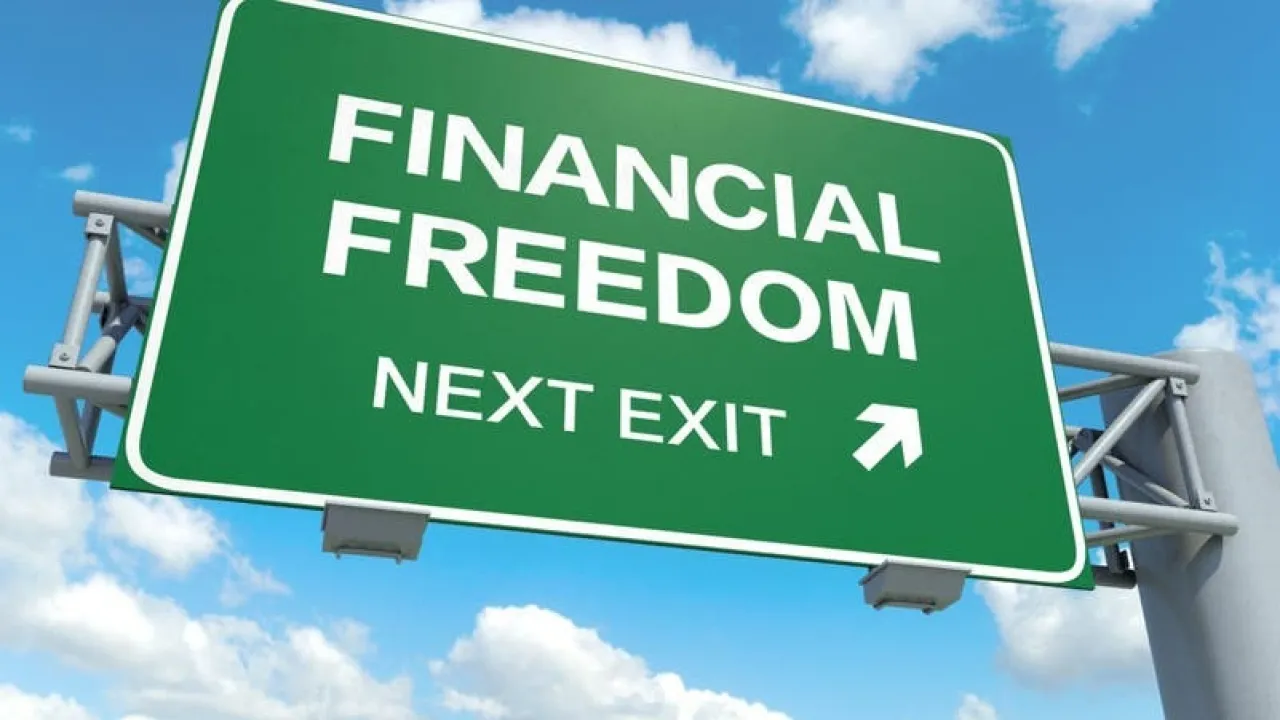 Selfmade millionaire reveals the worst career advice given by billionaires