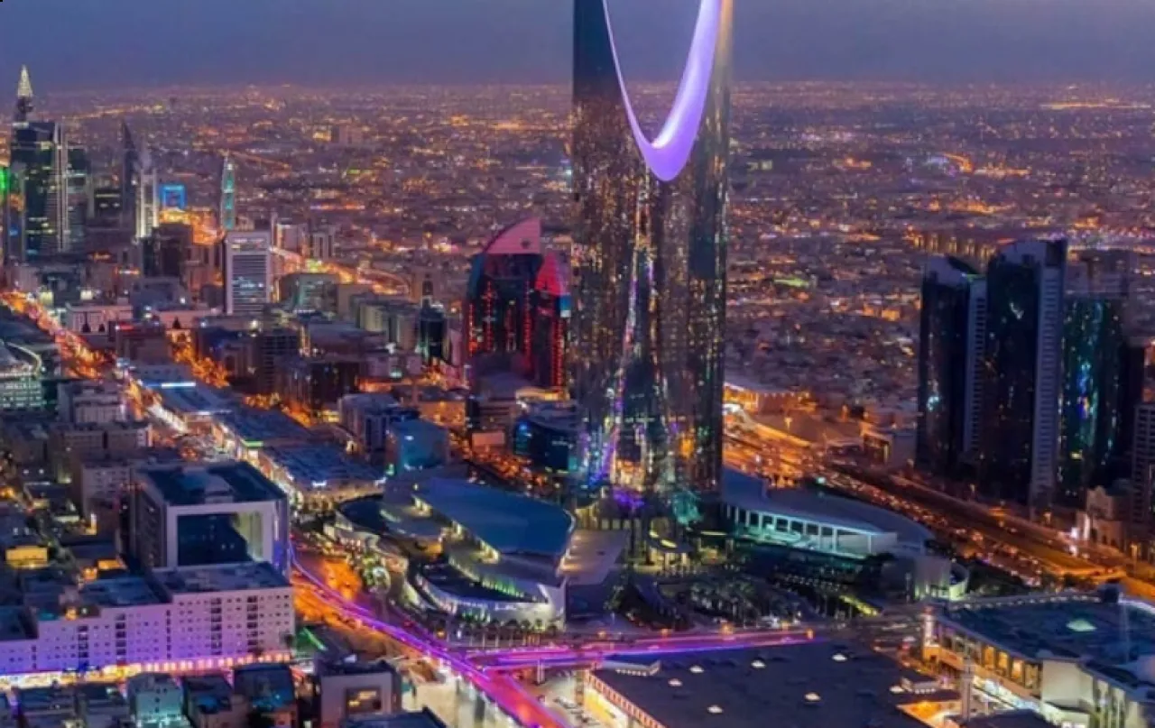 بمشاركة نجوم عالميين انطلاق مهرجان الرياض للكوميديا