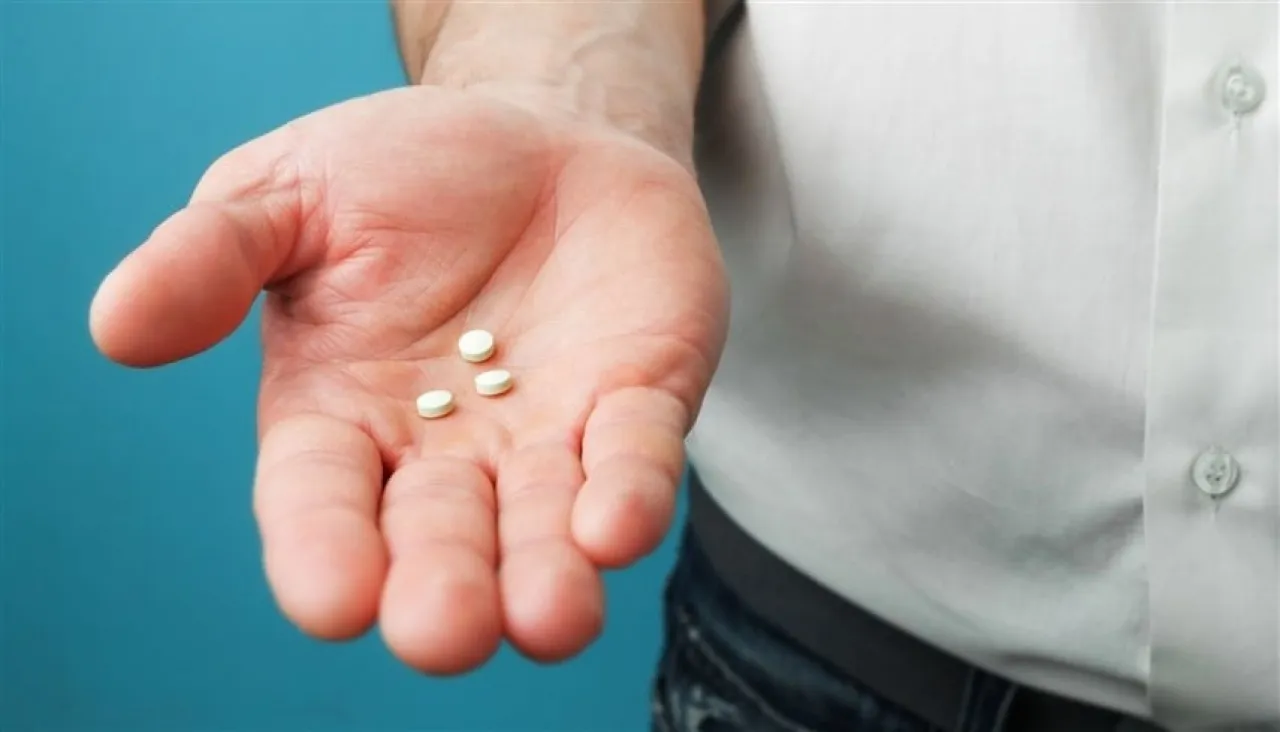 تجربة حديثة حبوب منع الحمل للرجال آمنة وفعّالة