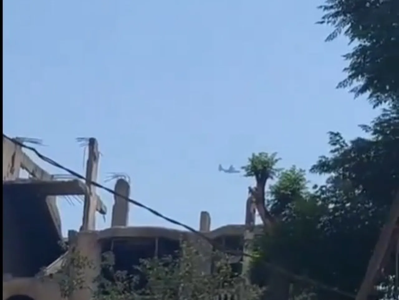 طائرات المساعدات الأردنية تصل غزة  فيديو