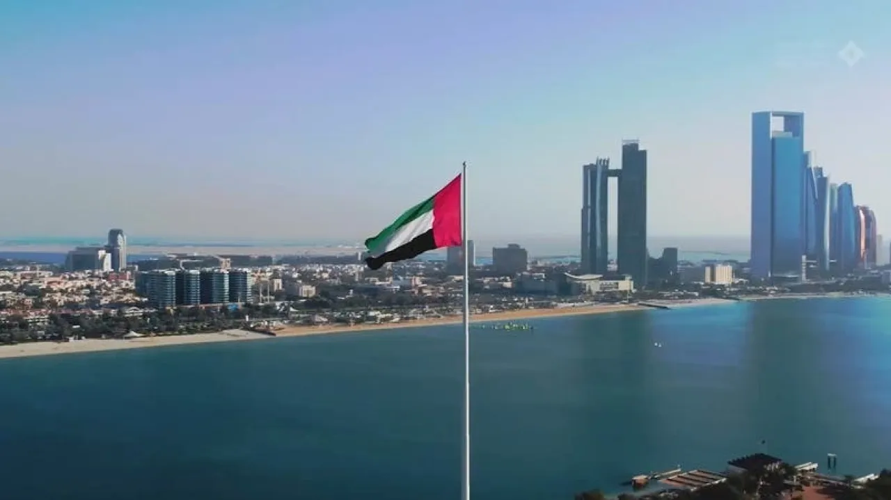 الإمارات 33 ألف مستفيد من إعفاء غرامة التأخير في تسجيل الضرائب