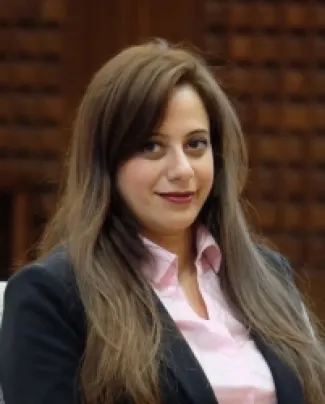 الجالية الأردنية تنعى المستشارة بمنظمة الشفافية كندة حتر