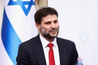 سموتريتش :  لم تقدم هذه التضحيات لنسلم غزة من عربي إلى عربي آخر