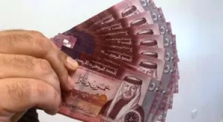 بدء المرحلة الثانية من صرف المستحقات والرديات لطلبة المنح والقروض الجامعية