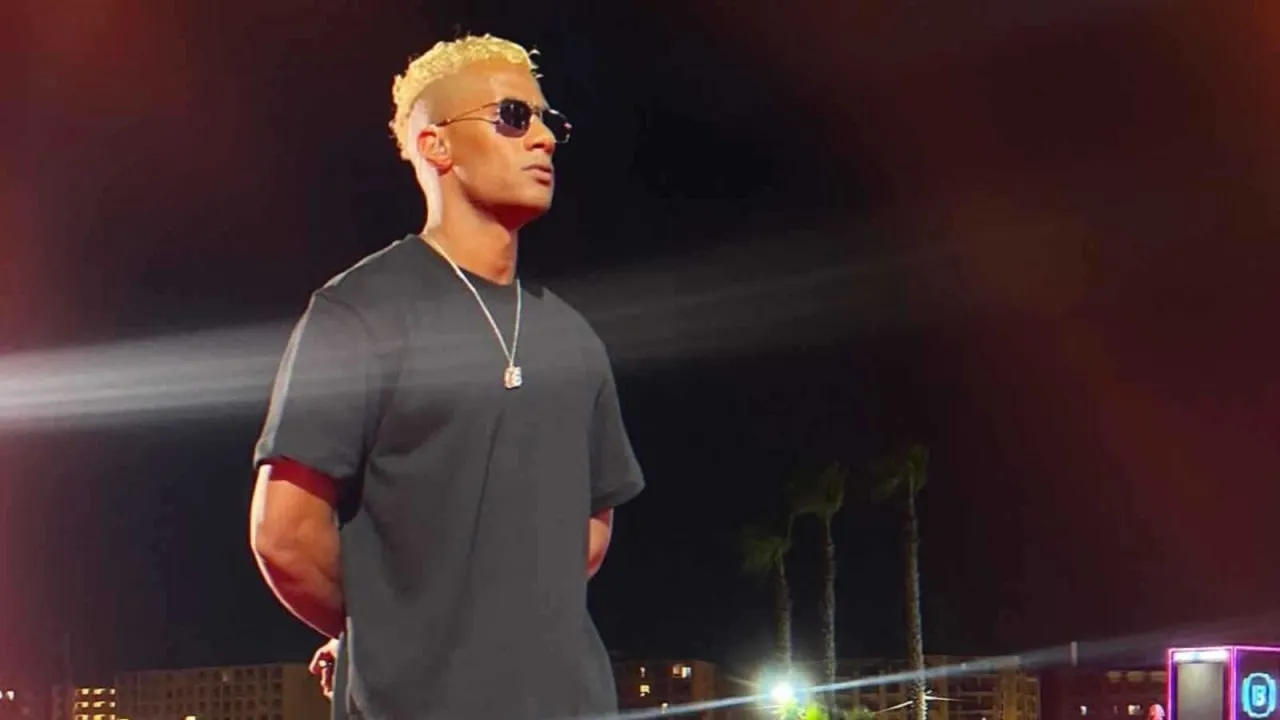 لحظة الانفجار الذي تسبب بوفاة شخص في حفل محمد رمضان  فيديو