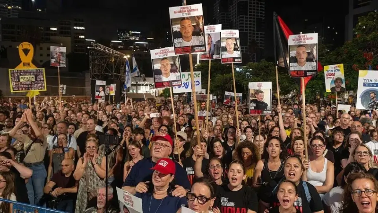 ضغوط داخلية وانقسام سياسي يربكان خيارات نتنياهو في حرب غزة