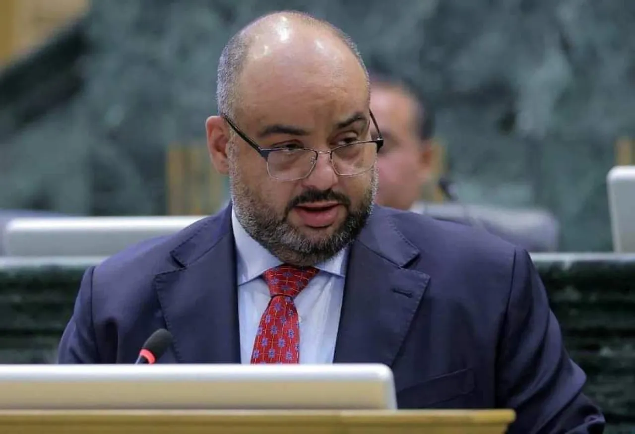 الخشمان لطلبة التوجيهي لا تسمحوا لعلامة أن تحدد مستقبلكم والنجاح الحقيقي يُولد من رحم التحديات