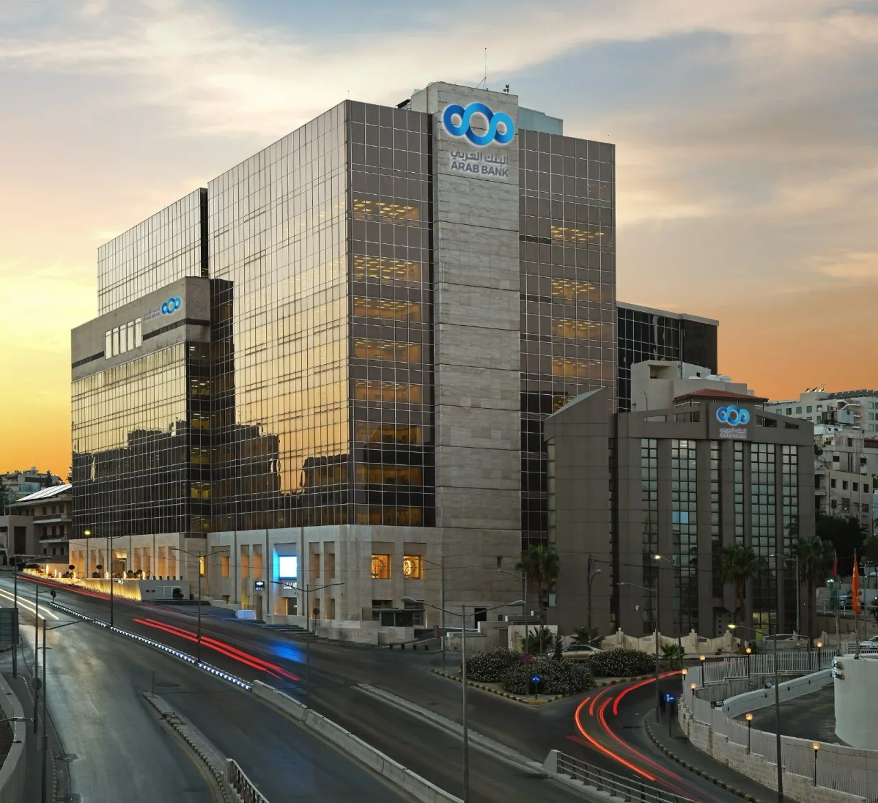 البنك العربي يحصد جائزة الشرق الأوسط لجوائز ذا بانكر للتكنولوجيا للعام 2025