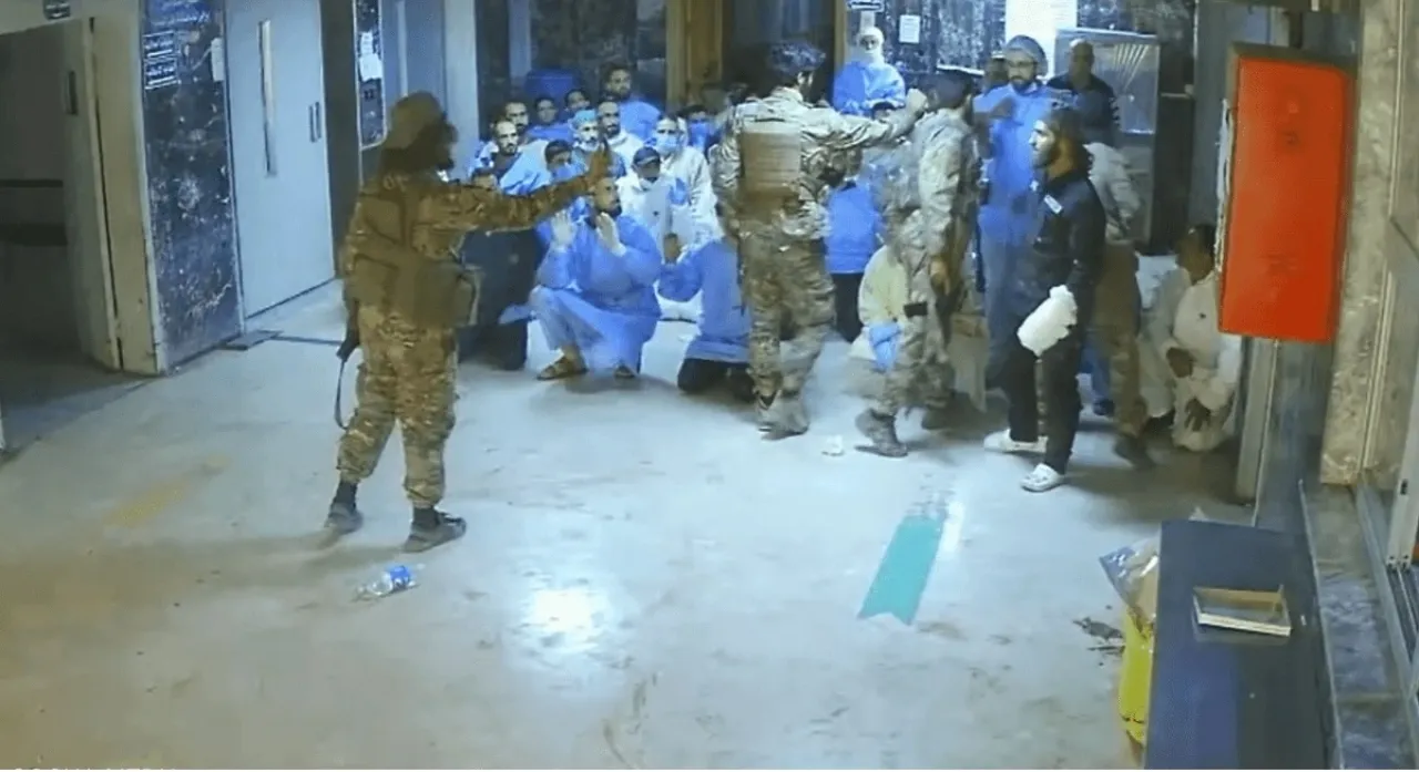 سورية  فيديو يوثق عملية إعدام ميداني داخل مستشفى السويداء