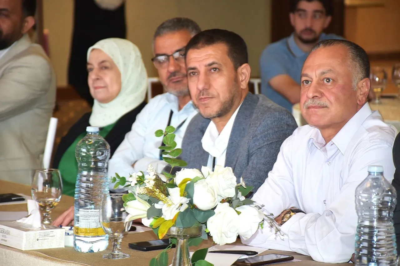 مستشفى الاستقلال يشارك في يوم علمي حول الأخطاء الطبية والأخلاقيات ودور الذكاء الاصطناعي         هل تروق لك هذه الشخصية    اطرح