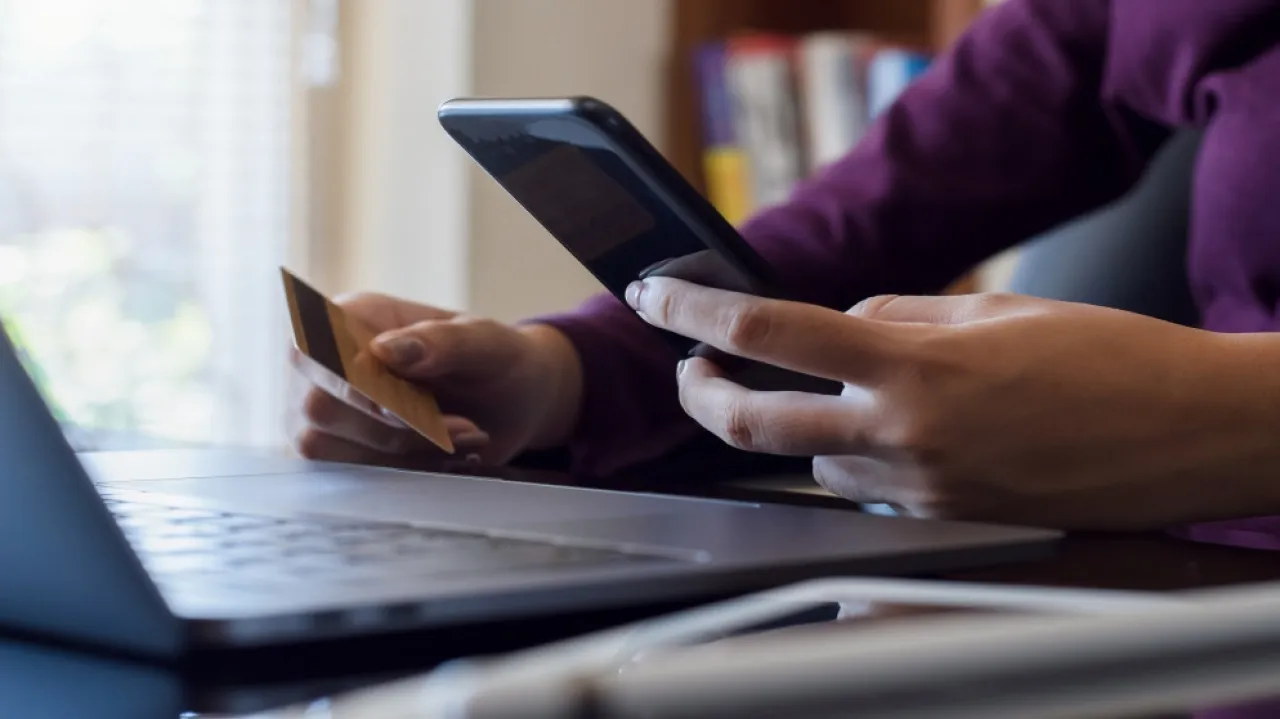 الأردن  889 مليار دينار قيمة حركات الدفع عبر إي فواتيركم