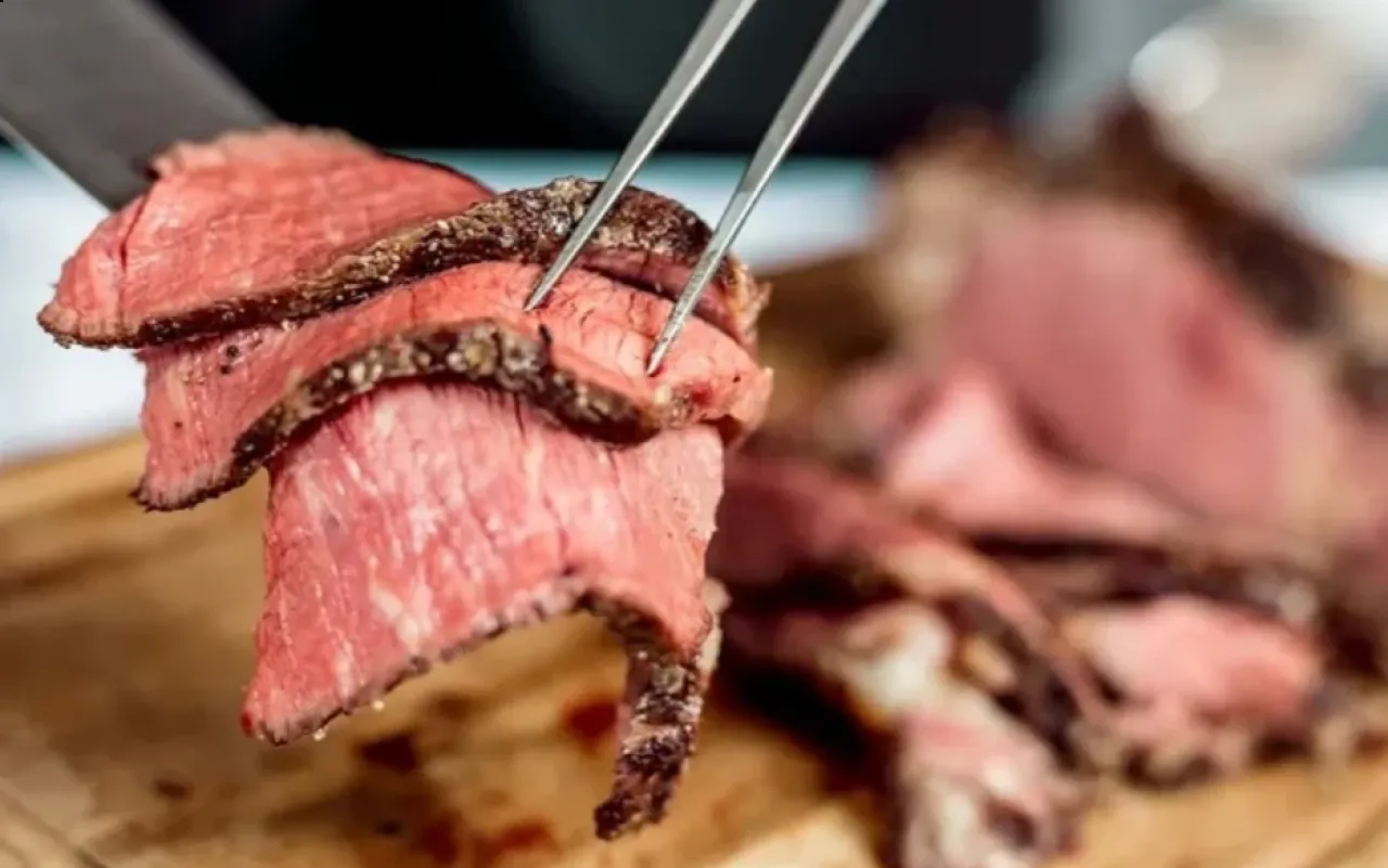 ما تأثير اللحوم الحمراء على الصحة العقلية