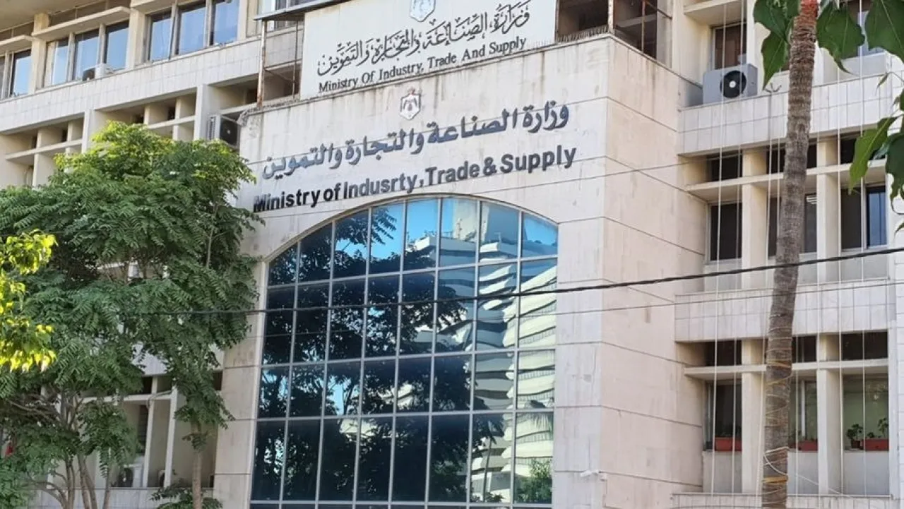 الصناعة تحرر 2700 مخالفة منذ بداية العام