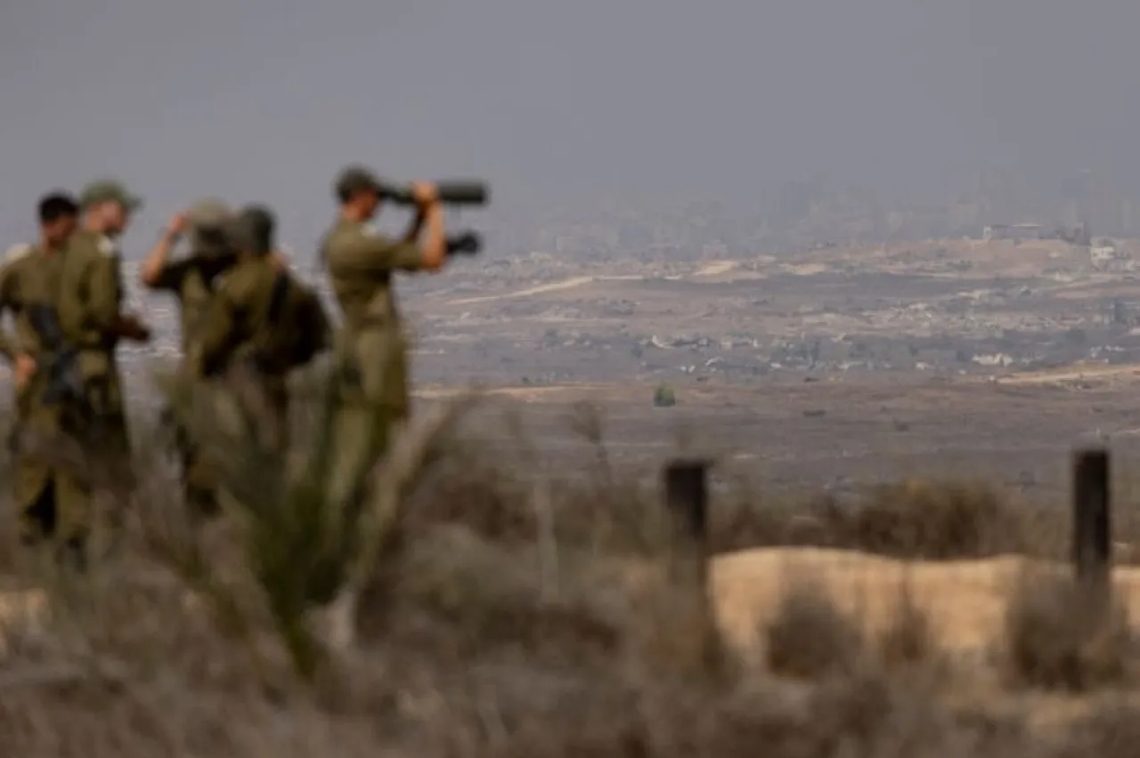 تقرير إسرائيلي عشرات آلاف الجنود يشاركون في حصار غزة ومخاطر محدقة بالجيش