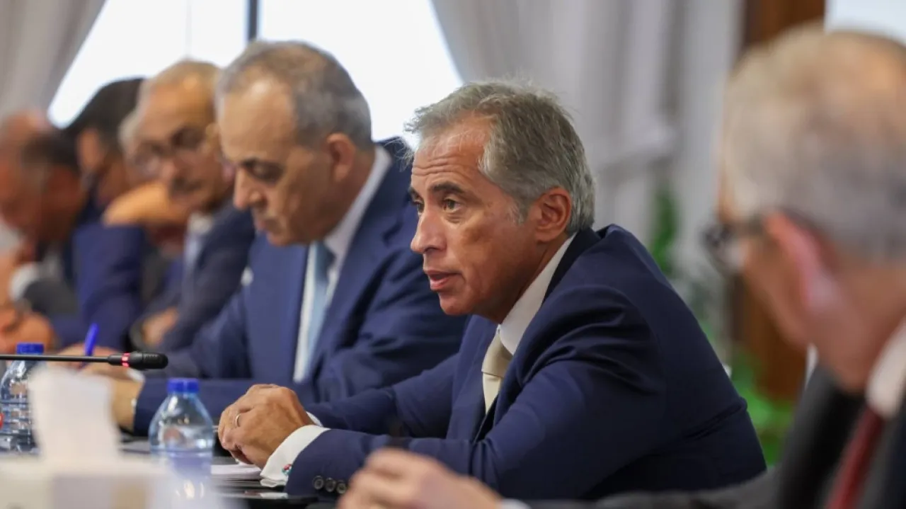 حسّان يشارك في جلسات العمل القطاعية لإعداد البرنامج التنفيذي الثاني لرؤية التحديث