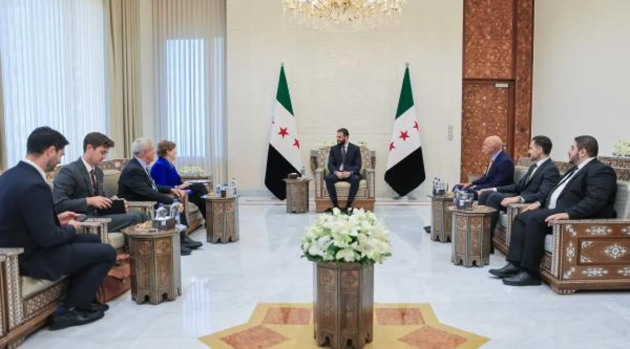 الشرع يبحث مع وفد أمريكي مستجدات الأوضاع في سوريا والمنطقة