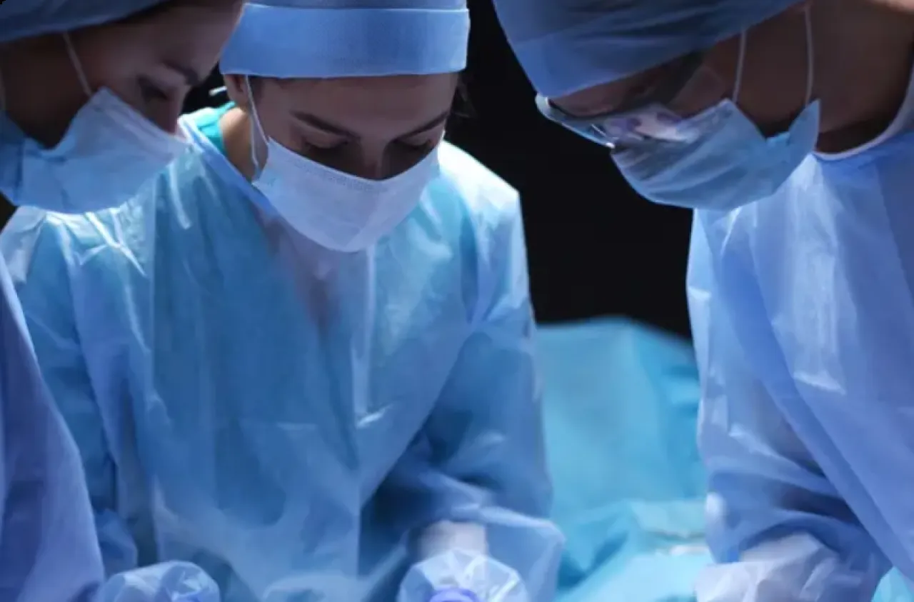 تطبيق سعودي يتحول إلى ذراع الطبيب الثالثة