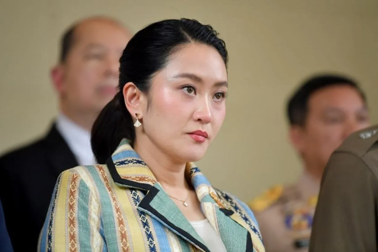 محكمة بتايلند تقيل رئيسة الوزراء بسبب انتهاك للأخلاقيات