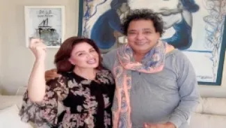 برفقة إلهام شاهين.. أول ظهور لمحمد منير بعد خروجه من المستشفى (صور)