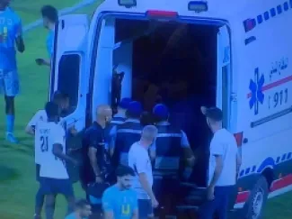 الأردن.. نقل لاعب للمستشفى بمباراة الفيصلي والسلط