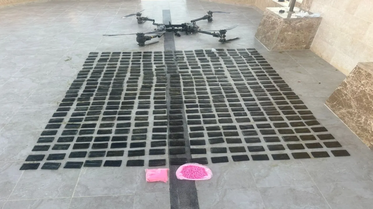 الجيش إحباط محاولة تهريب مواد مخدرة بواسطة طائرة مسيرة