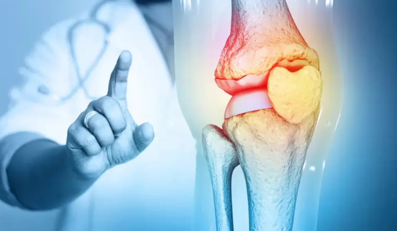 لماذا أصبحت آلام الركبة أكثر شيوعاً بين الشباب