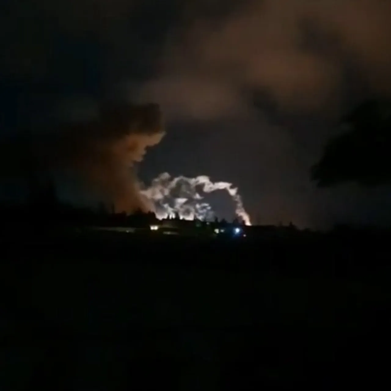 سورية تدين قصف إسرائيل لحمص واللاذقية وتدعو مجلس الأمن للتحرك